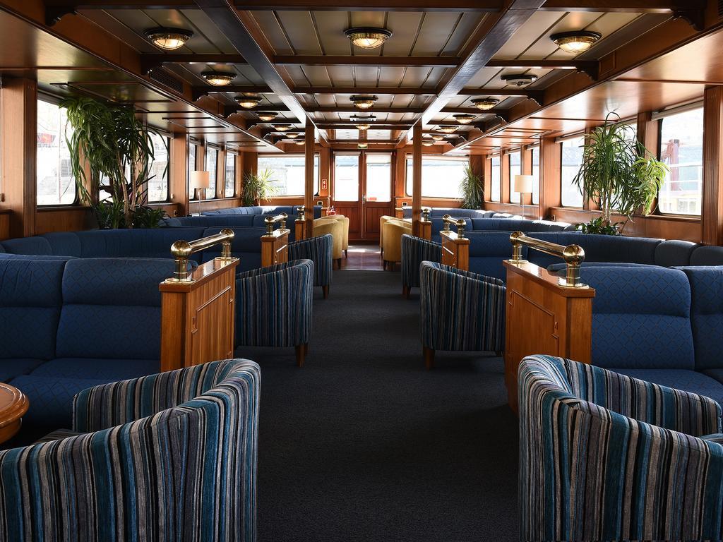 Invicta Ribeira Boat Hotel Порту Экстерьер фото